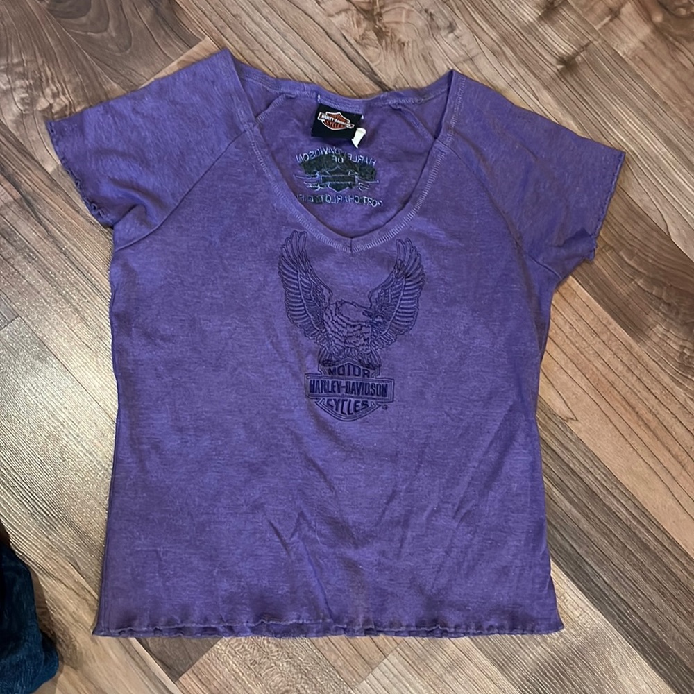 Purple Harley Davidson tee size S